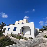 Hilltop House Casa de Férias Kímolos