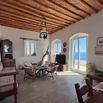 Hilltop House
