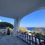 Дом отдыха Hilltop House