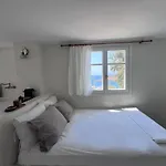 Hilltop House Semesterbostad *