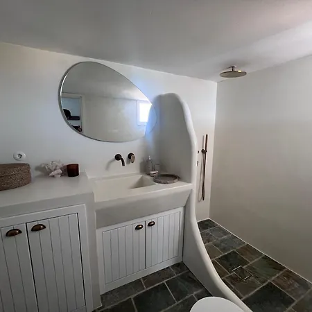 Hilltop House * Kímolos