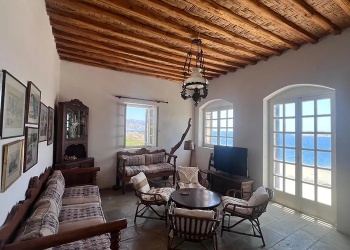 Hilltop House Kimolos